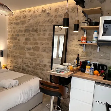 Studios Clouet-Paris Centre- Xve!-2